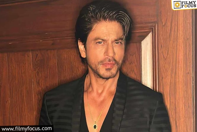 क्यों होती है किंग ऑफ रोमांस शाहरुख खान को आई लव यू बोलने में प्रॉब्लम?