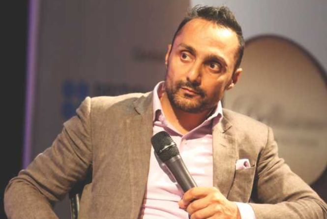 Rahul Bose: 6 साल की उम्र से कर रहे एक्टिंग, रग्बी प्लेयर भी रह चुके हैं राहुल बोस!