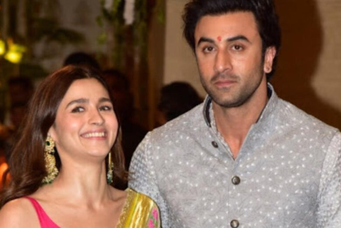 Alia Bhatt: आलिया ने किया खुलासा रणबीर ने दिया था खास तोहफा!