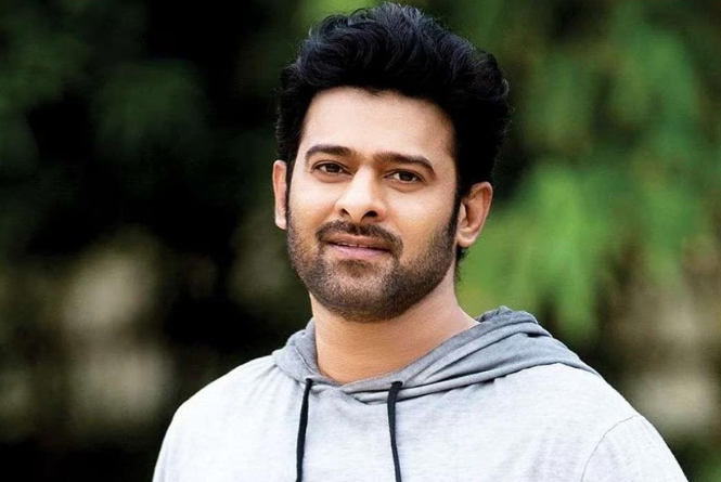 Prabhas: आदिपुरुष के डायरेक्टर पर प्रभास ने आंख मूंद कर किया था भरोसा, अब प्रभास ने बदली रुख!